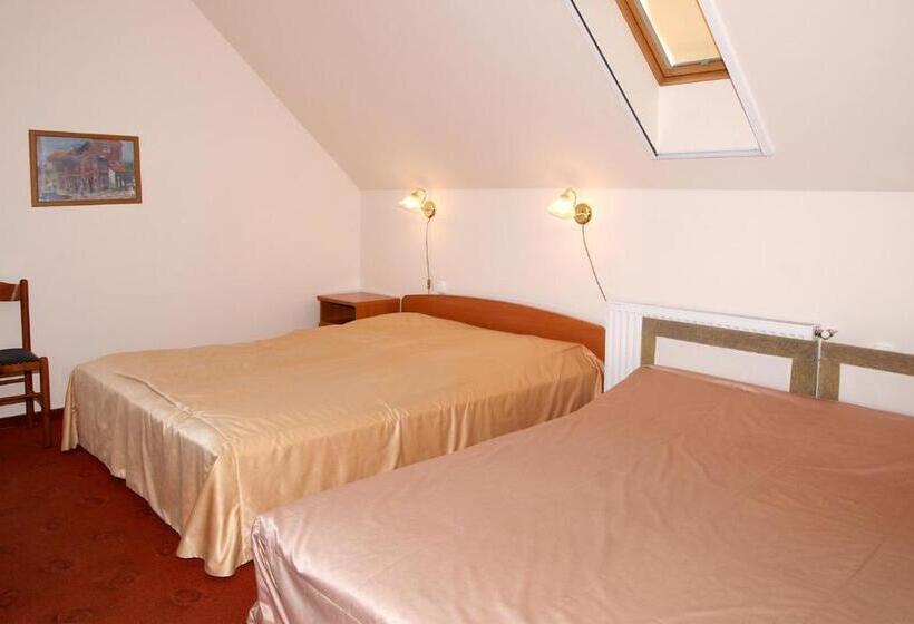 تختخواب و صبحانه Pihenőkereszt Panzió