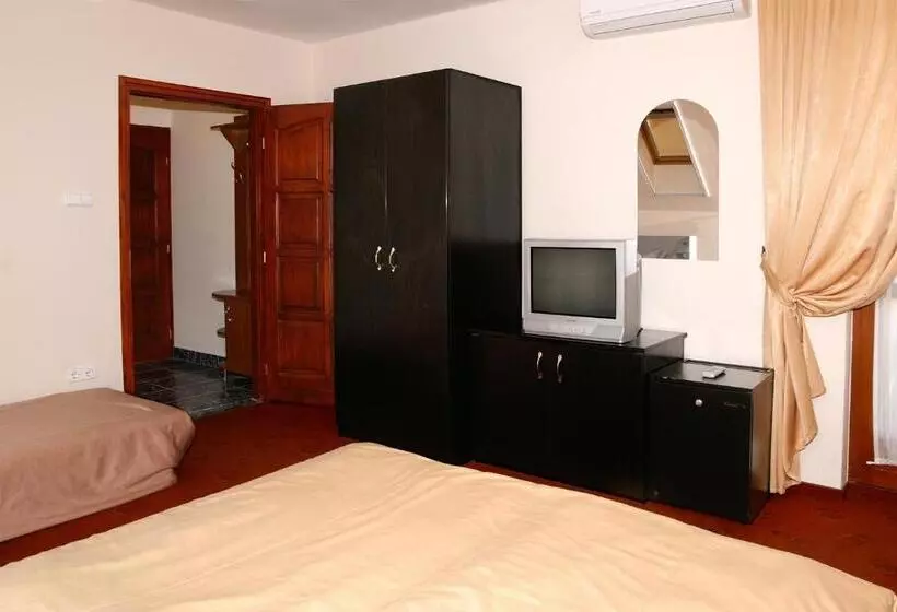 تختخواب و صبحانه Pihenőkereszt Panzió