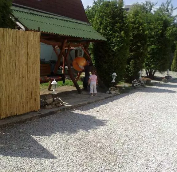 Aamiaismajoitus (B&B) Táltos Vendégház