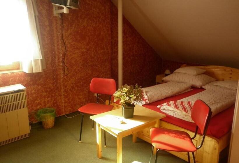 민박 Táltos Vendégház