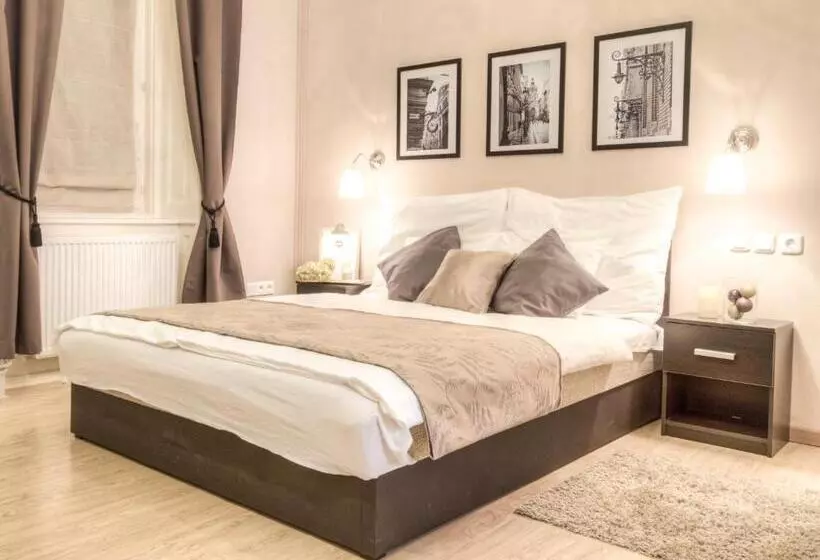 Budapest Ville Bed & Breakfast