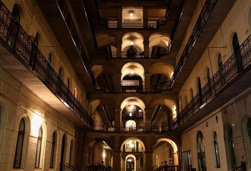 Budapest Ville Bed & Breakfast