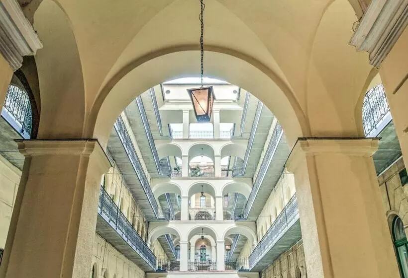 Budapest Ville Bed & Breakfast