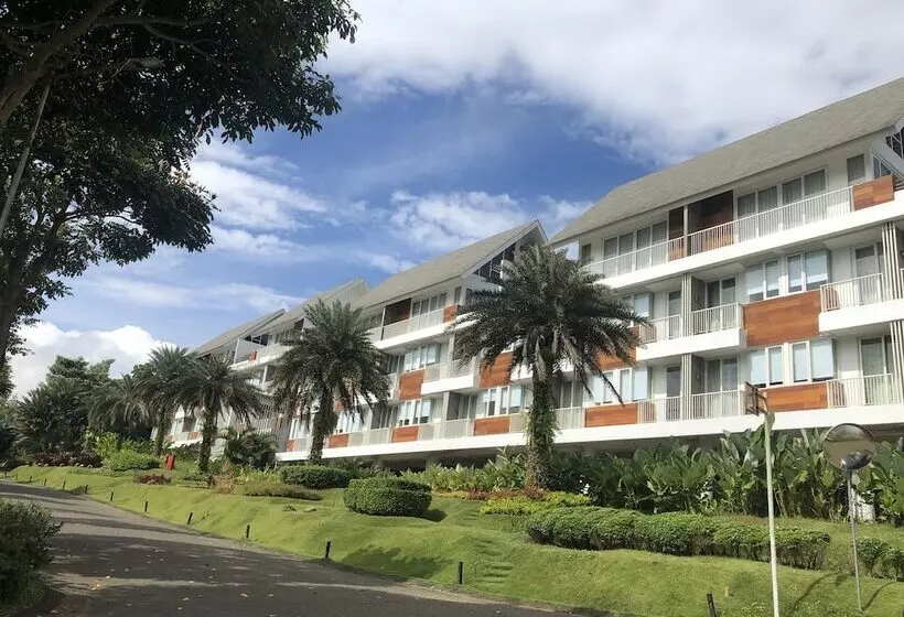 Amartahills Hotel And Resort