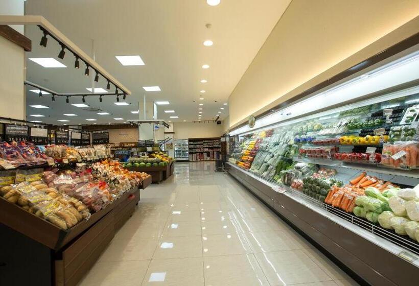 فندق Axia South Cikarang Service Apartment