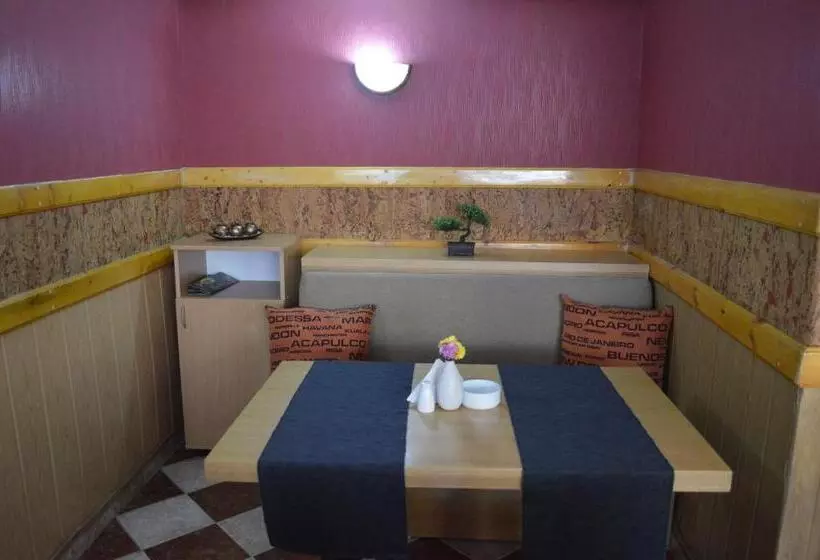 Hotel Bon Bon
