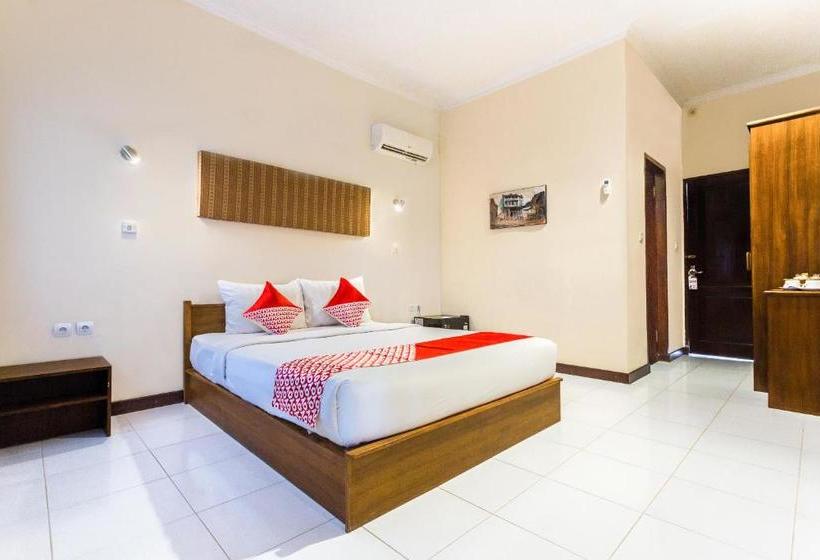 ホテル Capital O 2796 Medana Bay Marina