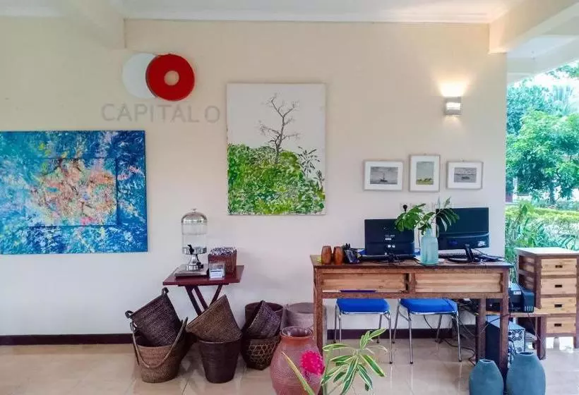 ホテル Capital O 2796 Medana Bay Marina