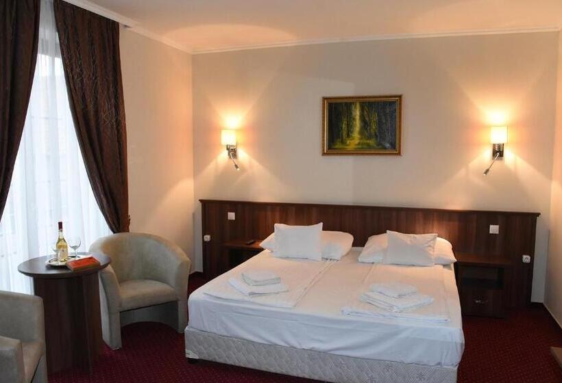 בית מלון כפרי Meggyes