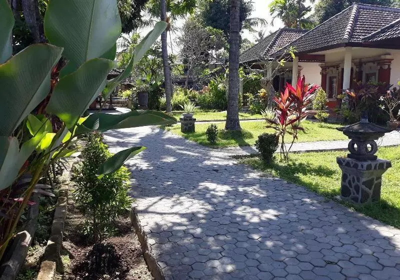 ホテル Puri Bali