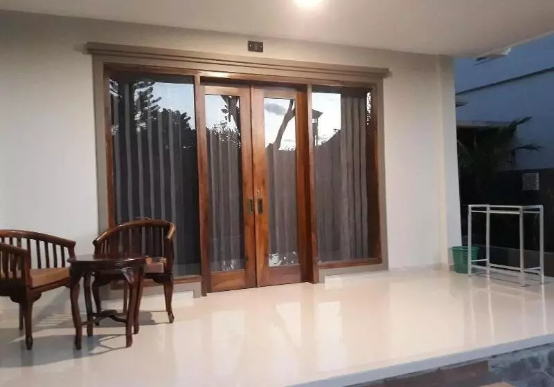 ホテル Puri Bali