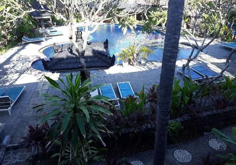 ホテル Puri Bali