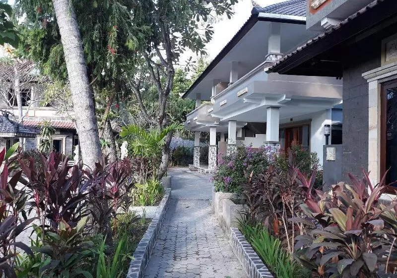 ホテル Puri Bali