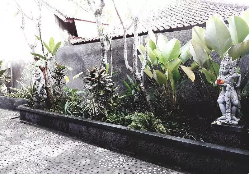 ホテル Puri Bali