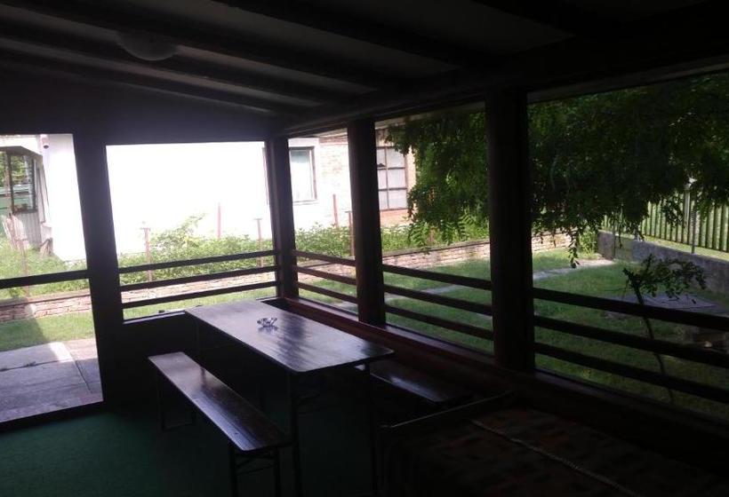 בית מלון כפרי Puszta