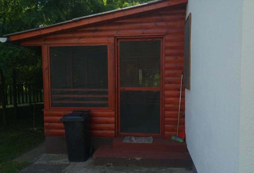 בית מלון כפרי Puszta