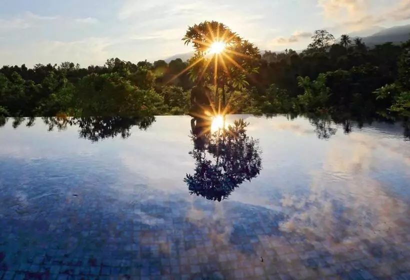 ホテル Shanti Natural Panorama View