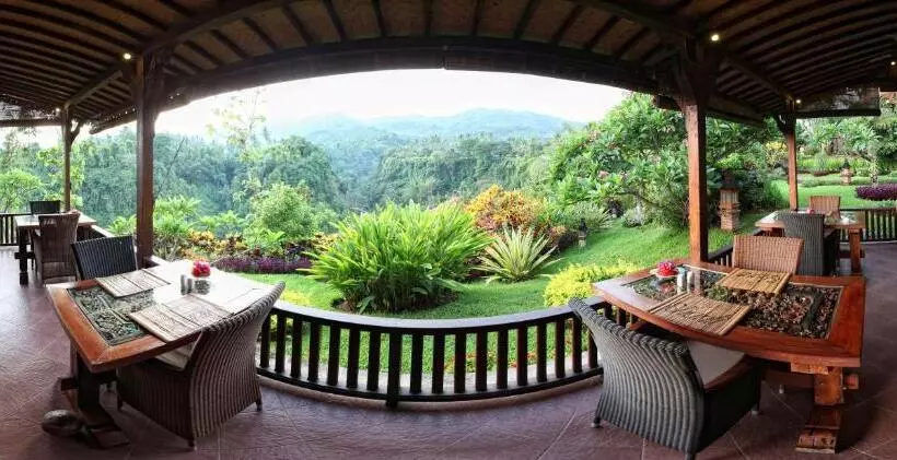 ホテル Shanti Natural Panorama View