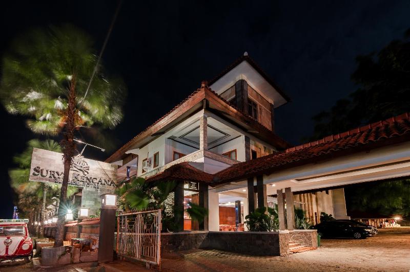 호텔 Surya Kencana Seaside