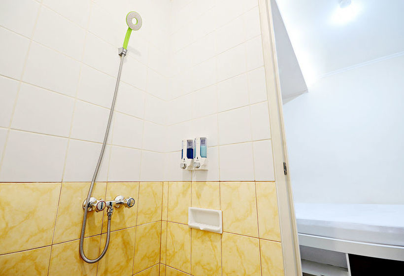 فندق Zen Rooms Cideng Barat