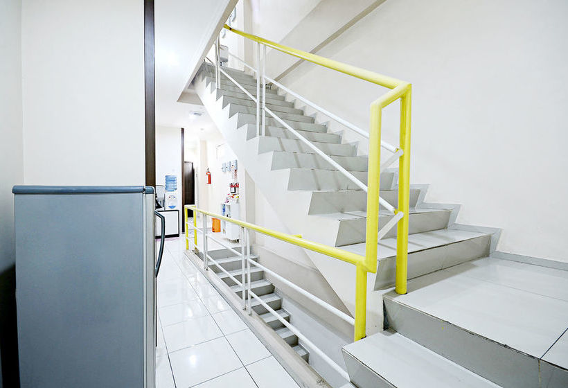 فندق Zen Rooms Cideng Barat