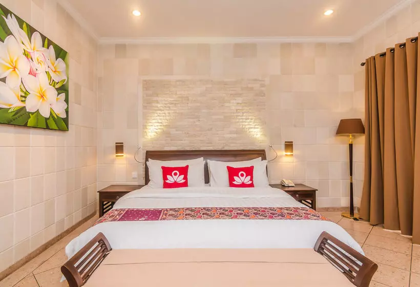 ホテル Zenrooms Kerobokan Rajawali