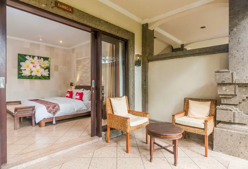 ホテル Zenrooms Kerobokan Rajawali