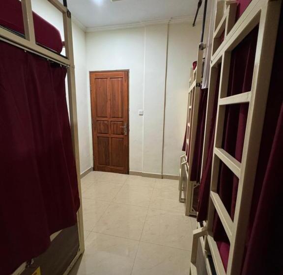 Auberge Hôtelière Nua House