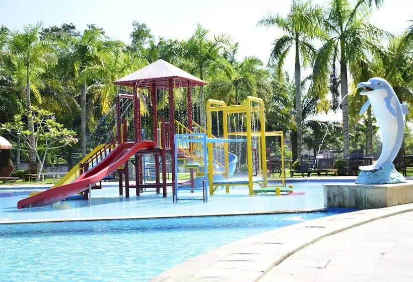 リゾートホテル Bdi Townhouse Hotel & Residence Balikpapan