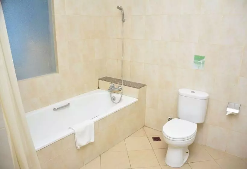 リゾートホテル Bdi Townhouse Hotel & Residence Balikpapan