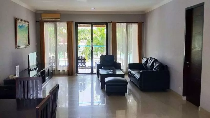 リゾートホテル Bdi Townhouse Hotel & Residence Balikpapan