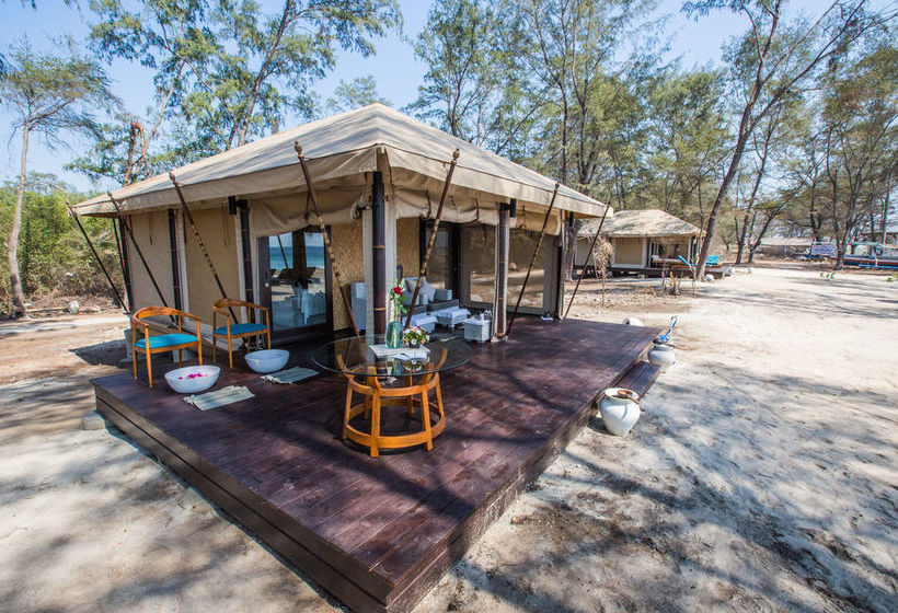 אתר נופש Karma Reef