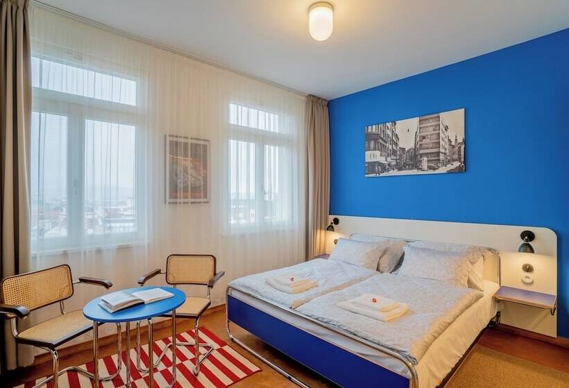 בית מלון כפרי Avion   National Cultural Monument   Iconic Houses Org