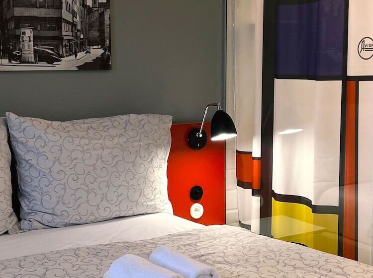 בית מלון כפרי Avion   National Cultural Monument   Iconic Houses Org