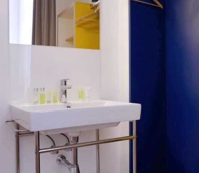 בית מלון כפרי Avion   National Cultural Monument   Iconic Houses Org