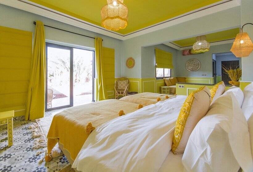 ペンション Maison Daouia