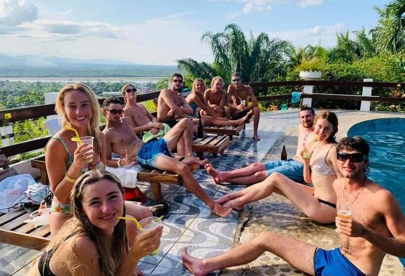 هتل Carlo S Swimming Pool