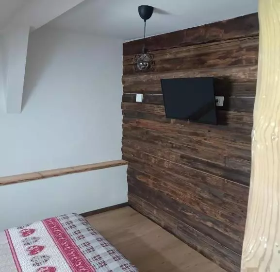 Aamiaismajoitus (B&B) Alby&b