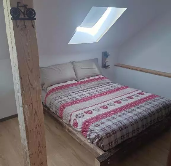 Aamiaismajoitus (B&B) Alby&b