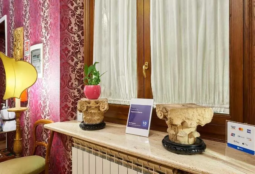 تختخواب و صبحانه Fabrizio S Rooms