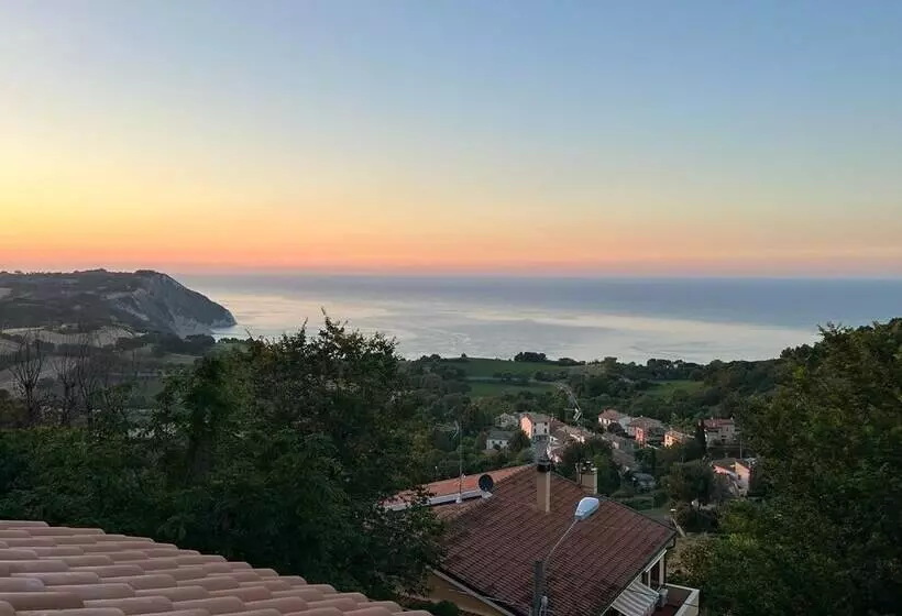 تختخواب و صبحانه Le Relais Du Lierre