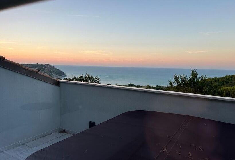 تختخواب و صبحانه Le Relais Du Lierre