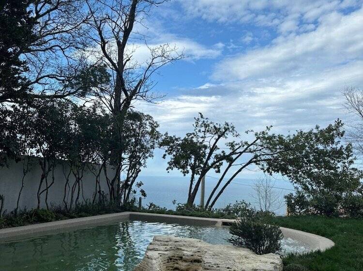 تختخواب و صبحانه Le Relais Du Lierre