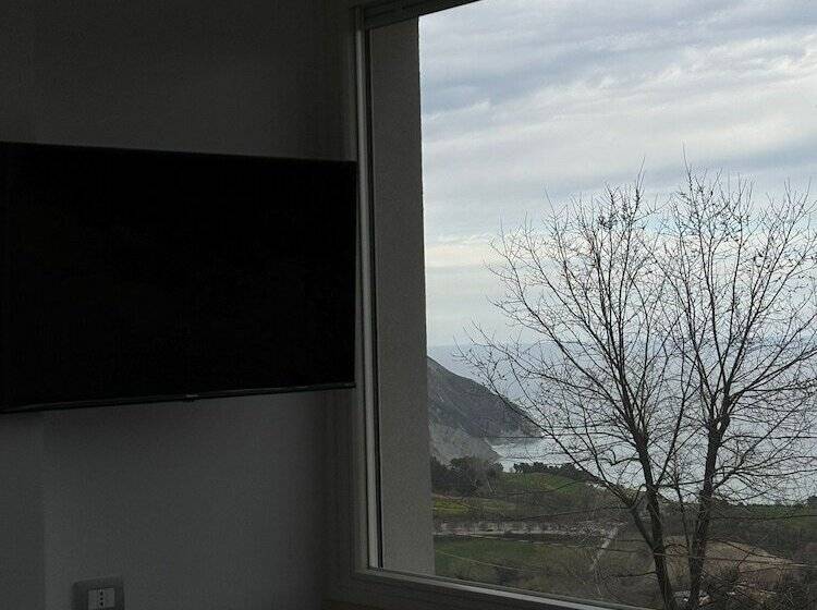 تختخواب و صبحانه Le Relais Du Lierre