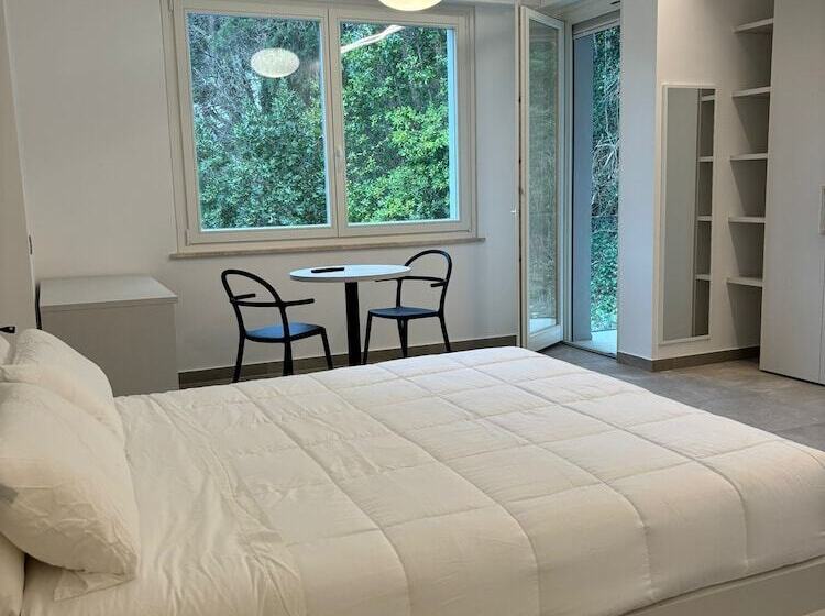 تختخواب و صبحانه Le Relais Du Lierre