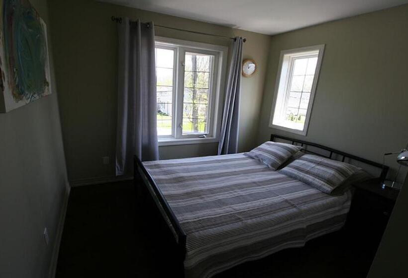 مبيت وإفطار Pelican Guest House. Village Style Living. Spend Vacation Time In Eco Place!