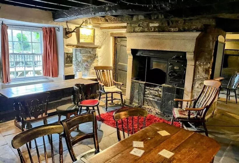 Aamiaismajoitus (B&B) The Green Dragon At Hardraw