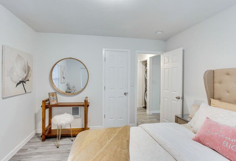 Charming Auburn Home: 15 Mi To Downtown Tacoma!