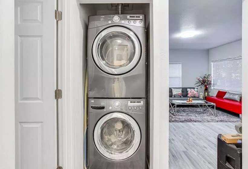 Charming Auburn Home: 15 Mi To Downtown Tacoma!