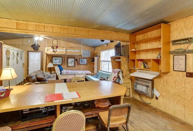 Cozy Riverfront Cabin ~ 2 Mi To Main Street Hardy